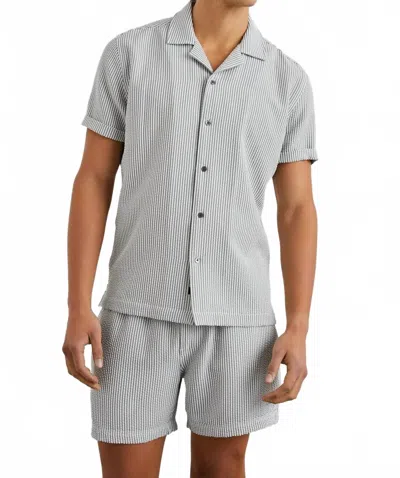 Rails Amalfi Short Sleeve Shirt In Faded Seersucker In Green