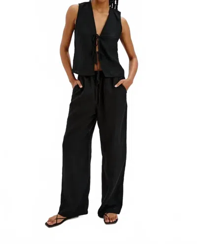 Rails Oregon Sleeveless Top In Black