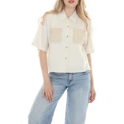 Rain And Rose Crochet Pocket Short Sleeve Button-up Shirt In Sand