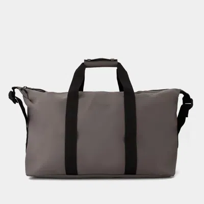 Rains Hilo Weekend Bag In Grey