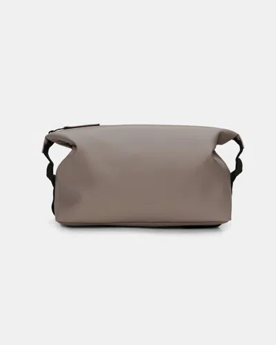 Rains Hilo Wash Bag In Brown