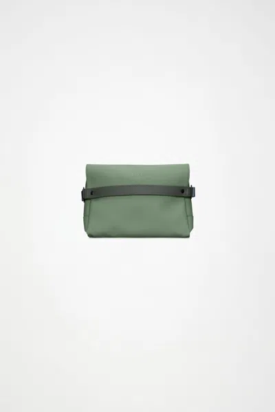 Rains Otg Wash Bag In Green
