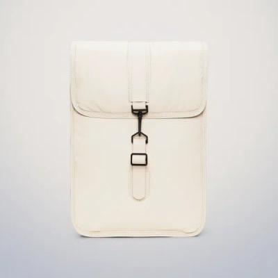 Rains Puffed Backpack Mini In White