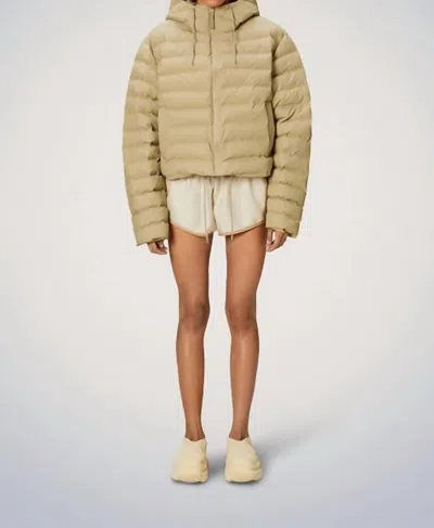 Rains Unisex Lohja Puffer Jacket In Sand In Yellow