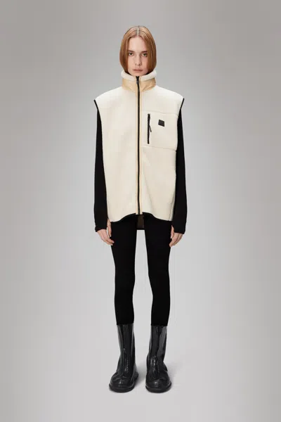 Rains Yermo Fleece Vest In Dune