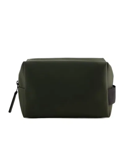 Rains Zip-up Wash Bag In Black