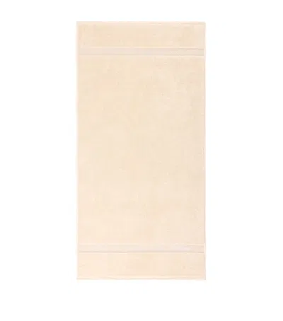 Ralph Lauren Home Dulaney Hand Towel In Pink