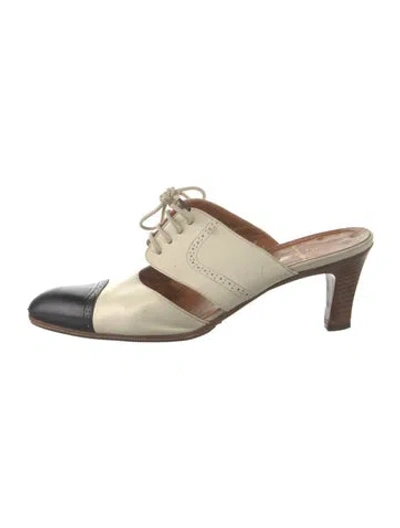 Pre-owned Ralph Lauren Leather Mules In Neutrals
