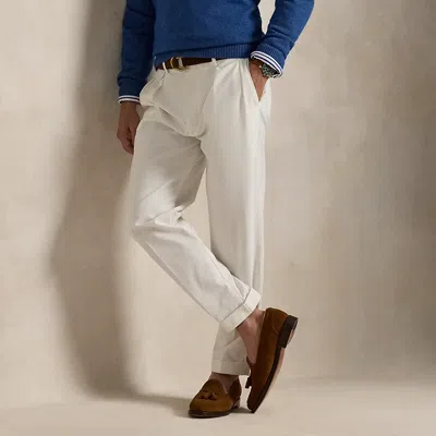 Polo Ralph Lauren Slim Tapered Fit Pleated Twill Pant In Deckwash White