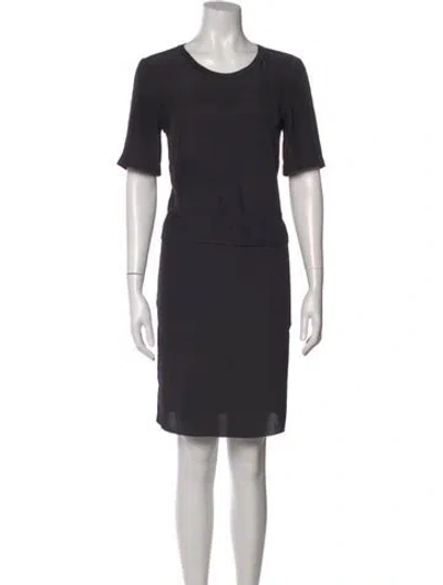 Pre-owned Raquel Allegra Scoop Neck Knee-length Dress In Gray