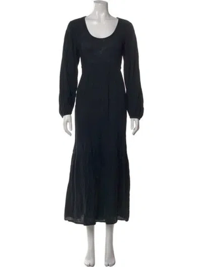 Pre-owned Raquel Allegra Scoop Neck Long Dress In Black