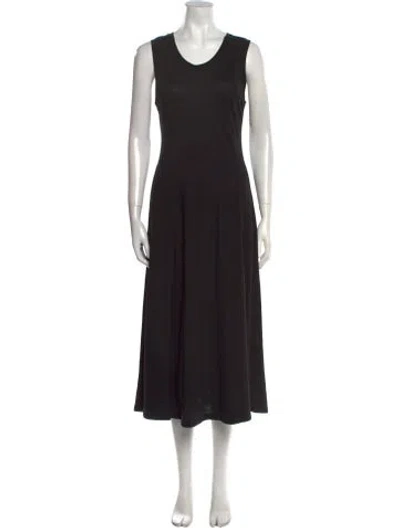Pre-owned Raquel Allegra Scoop Neck Midi Length Dress In Black