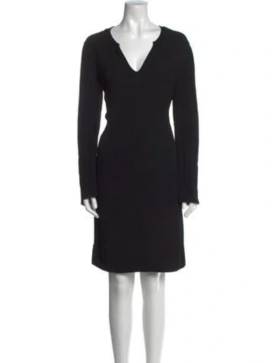Pre-owned Raquel Allegra V-neck Knee-length Dress In Black