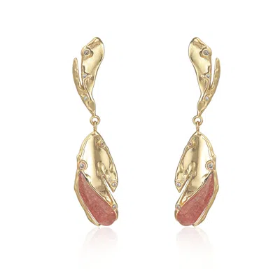 Rare Matters Jewelry Women's Pink / Purple Wave Drop Strawberry Quartz Earrings