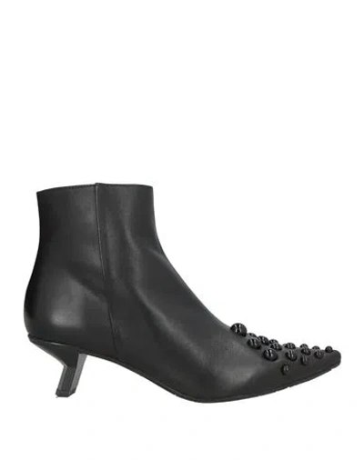 Ras Woman Ankle Boots Black Size 7 Leather