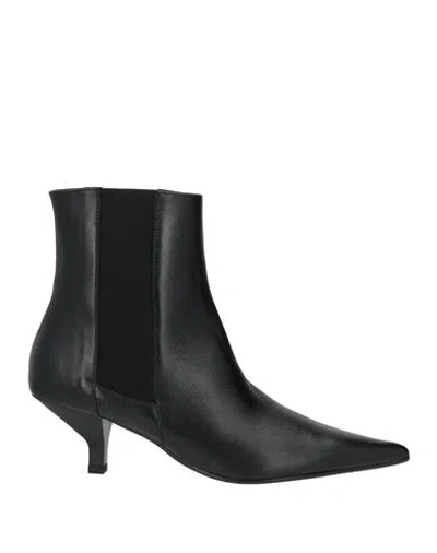 Ras Woman Ankle Boots Black Size 7 Leather