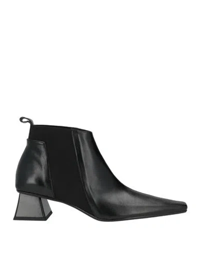 Ras Woman Ankle Boots Black Size 8 Leather