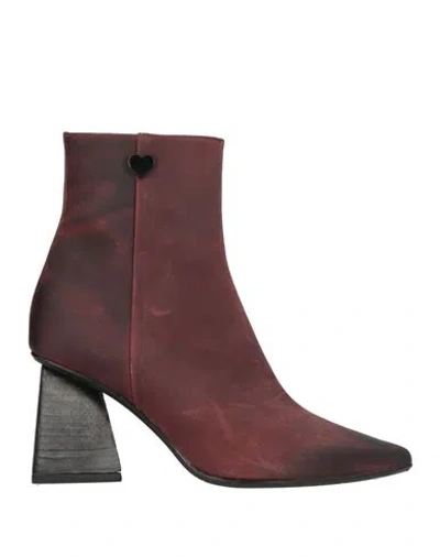 Ras Woman Ankle Boots Garnet Size 7 Leather