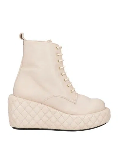 Ras Woman Ankle Boots Light Grey Size 7 Leather