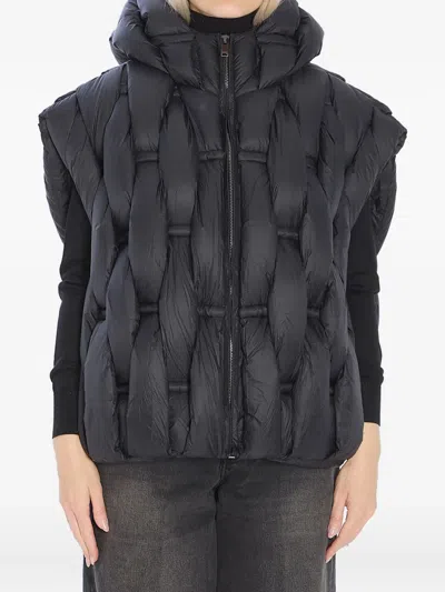Raxxy Woven Padded Zip-up Vest In Black