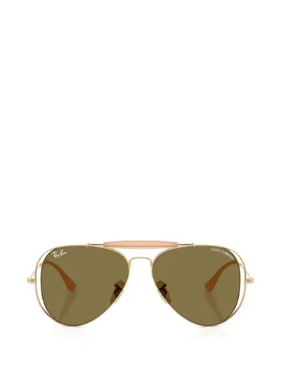 Ray Ban Aviator Sunglasses In Gold