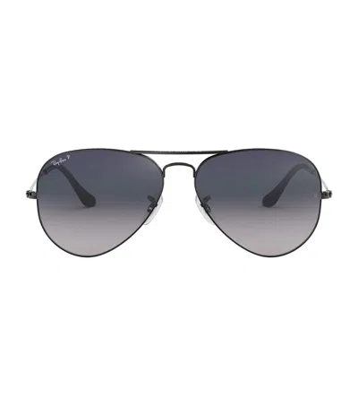 Ray Ban Aviator Sunglasses In Black