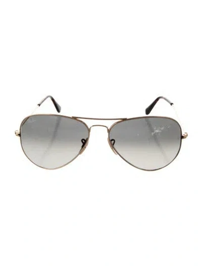 Pre-owned Ray Ban Aviator Tinted Sunglasses In Gold