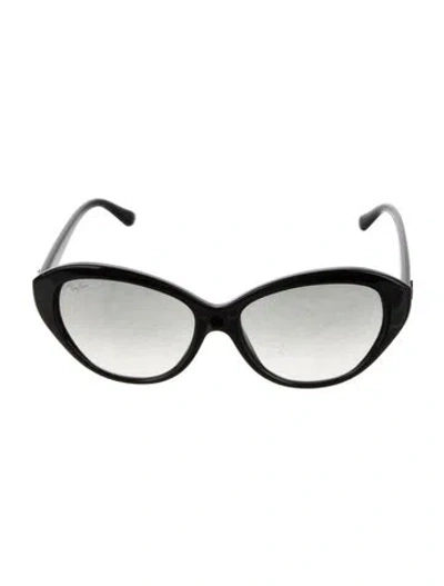 Pre-owned Ray Ban Cat-eye Gradient Sunglasses In Black