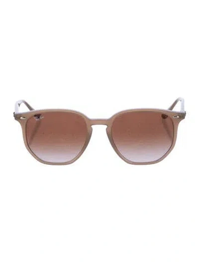 Pre-owned Ray Ban Cat-eye Gradient Sunglasses In Neutral