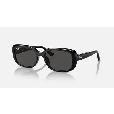Ray Ban Dark Grey Rectangular Unisex Sunglasses Rb4421d 667787 56 In Purple