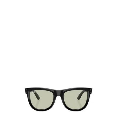 RAY BAN GEOMETRIC SUNGLASSES