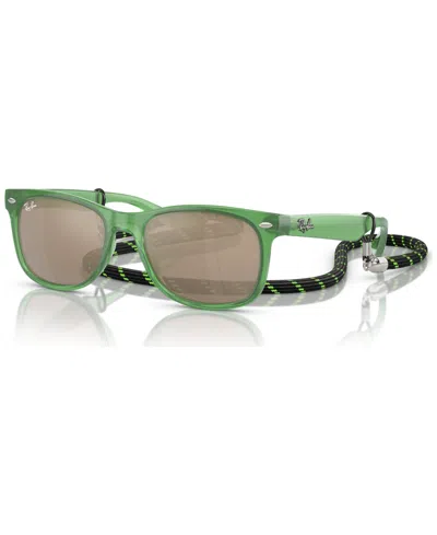 Ray-ban Jr Kids Sunglasses, New Wayfarer (ages 7-10) In Opal Green