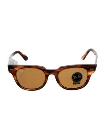 Pre-owned Ray Ban Meteor Wayfarer Sunglasses In Brown