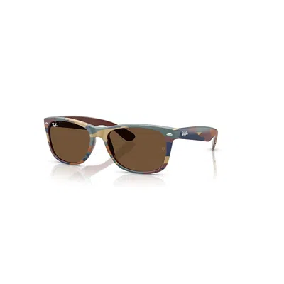 Ray Ban New Wayfarer Classic Sonnenbrillen Braun / Blaues Tarnmuster Fassung Braun Glas 55-18 In Braun &#47 Blaues Tarnmuster