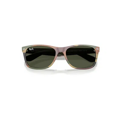 Ray Ban New Wayfarer Classic Sonnenbrillen Grün / Grünes Tarnmuster Fassung Grün Glas 55-18 In Green&#47green Camuflage