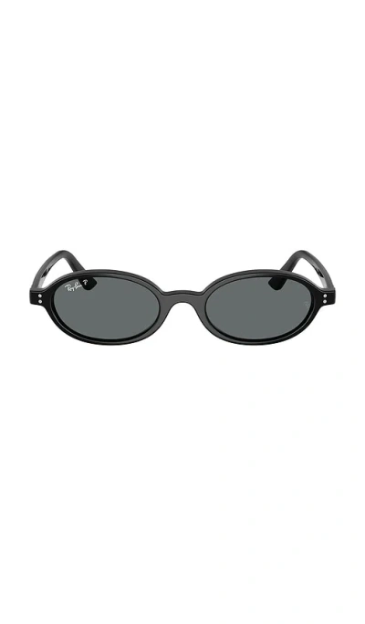 Ray Ban Oval Sunglasses In Black
