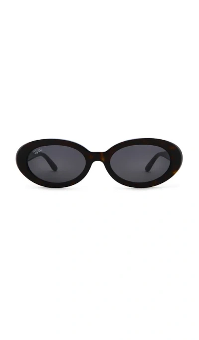 Ray Ban Oval Sunglasses In Black