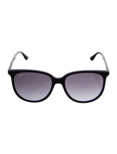 Pre-owned Ray Ban Oversize Tinted Sunglasses In Black