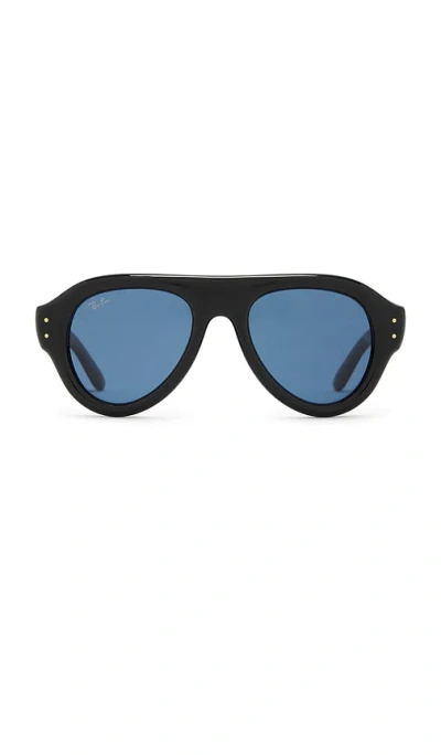 Ray Ban Pilot Sunglasses In Blue
