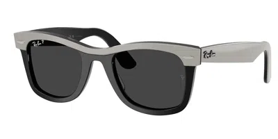 Ray Ban Rb2240 Wayfarer Polarized 144248 Occhiali Da Sole Neri Per Uomo In Gray