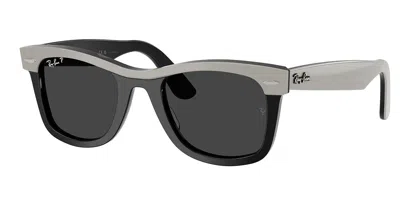 Ray Ban Rb2240f Wayfarer Vestibilità Orientale Polarized 144248 Occhiali Da Sole Neri Per Uomo