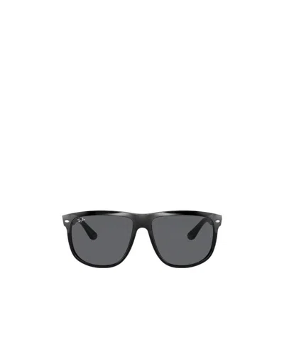 Ray Ban Ray-ban Rb4147 Square Frame Sunglasses In Gray