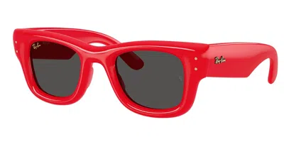 Ray Ban Rb4940 Wayfarer Puffer 683187 Occhiali Da Sole Rossi Per Uomo In Red