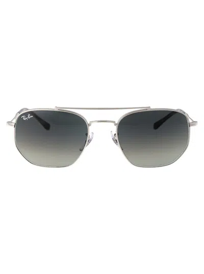 Ray Ban Ray-ban Sunglasses In 003/71 Silver