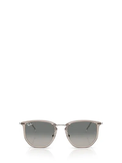 Ray Ban Ray-ban Sunglasses In Gold