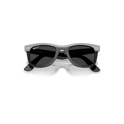 Ray Ban Wayfarer Street Neat Sunglasses Grey On Black Frame Black Lenses Polarized 50-22