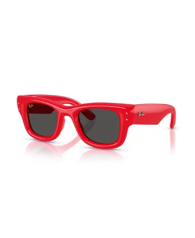 Ray Ban Unisex Wayfarer Puffer Square Sunglasses, Rb4940 In Red