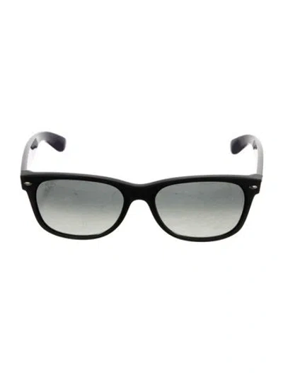 Pre-owned Ray Ban Wayfarer Gradient Sunglasses In Black
