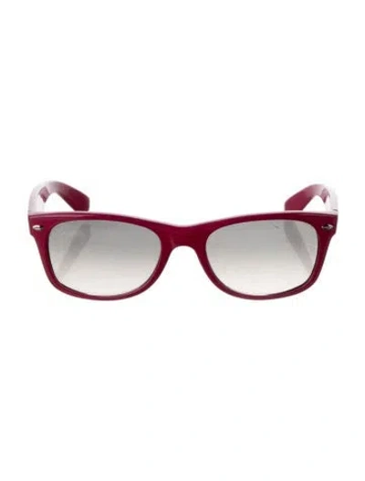 Pre-owned Ray Ban Wayfarer Gradient Sunglasses In Pink