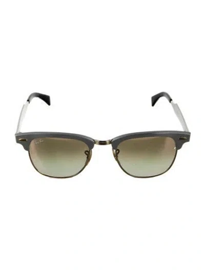 Pre-owned Ray Ban Wayfarer Gradient Sunglasses In Silver